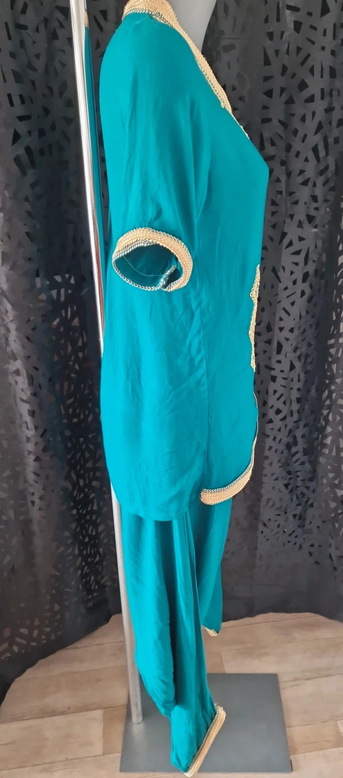 Conjunto tradicional verde esmeralda de Alérie - Tamanho L - Nunca usado – photo 6